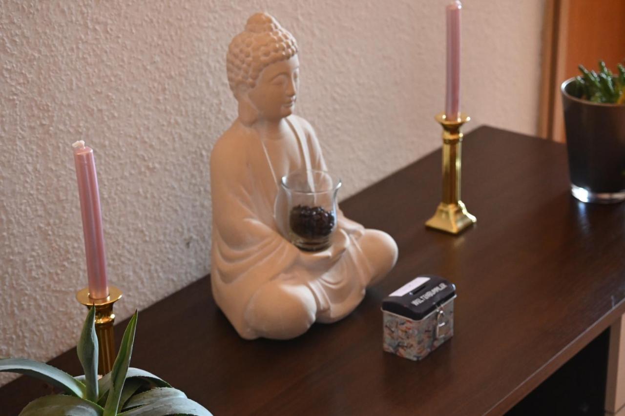 Private Room With Free Parking Koblenz  Bagian luar foto