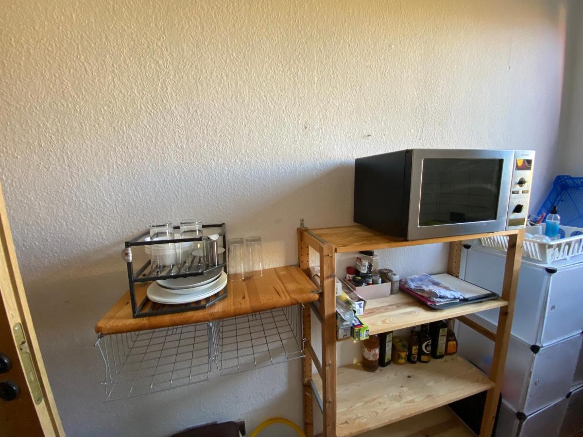 Private Room With Free Parking Koblenz  Bagian luar foto
